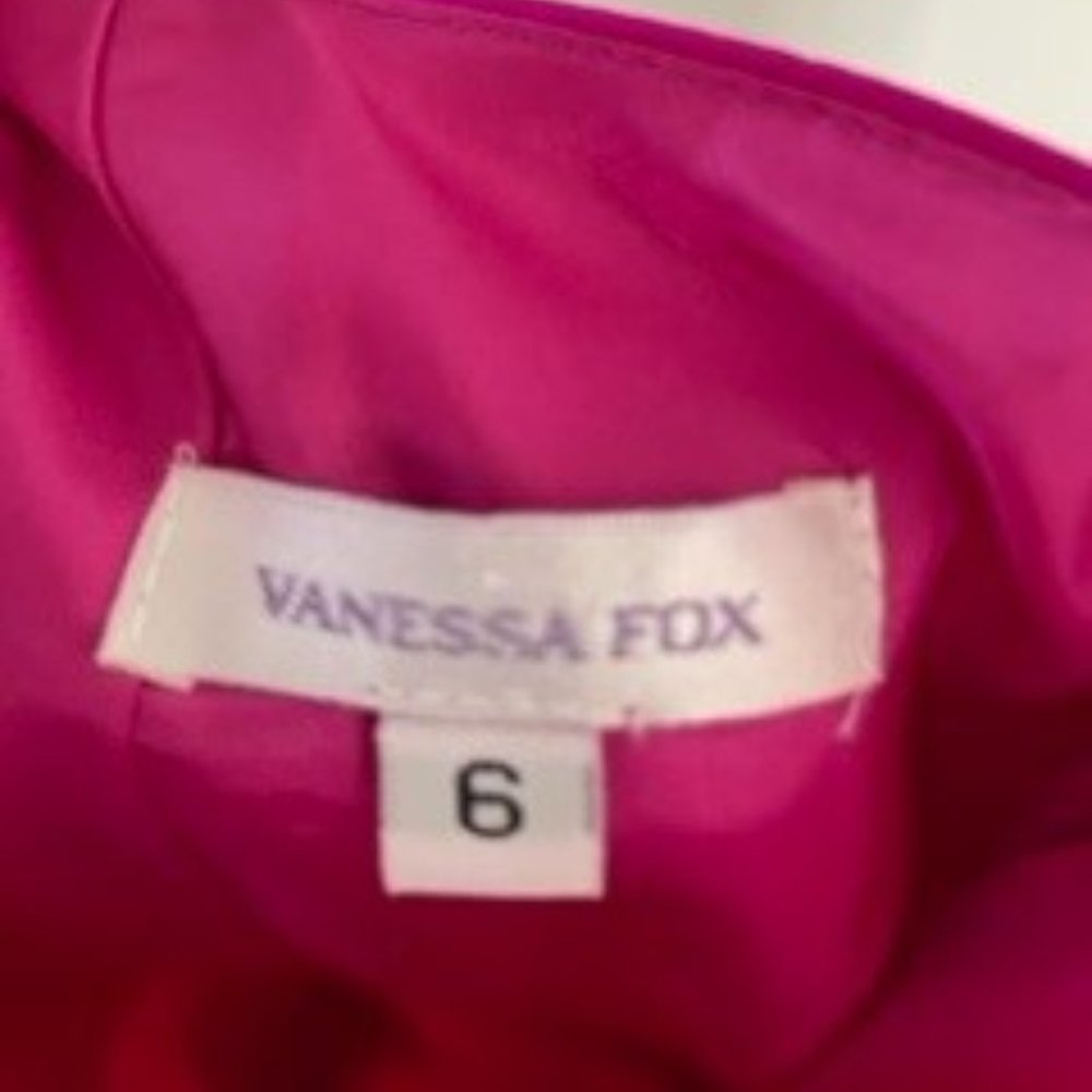 Custom NYC Fuchsia Cocktail Dress with One Shoulder Size 6 - Picture 2 of 3